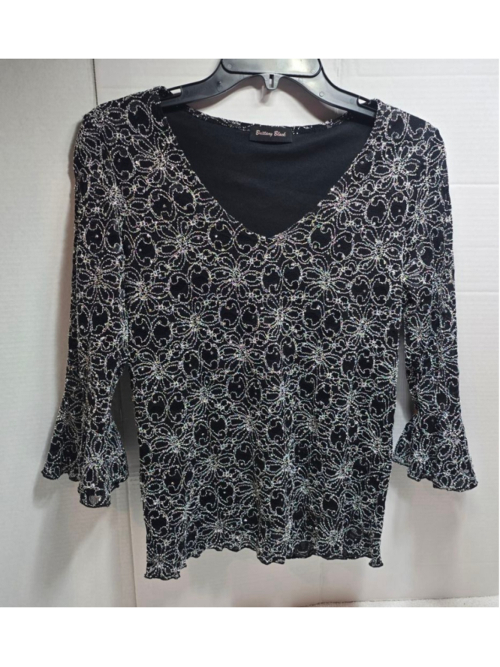 Women's Brittany Black Blouse S Black Silver Floral V-Neck
